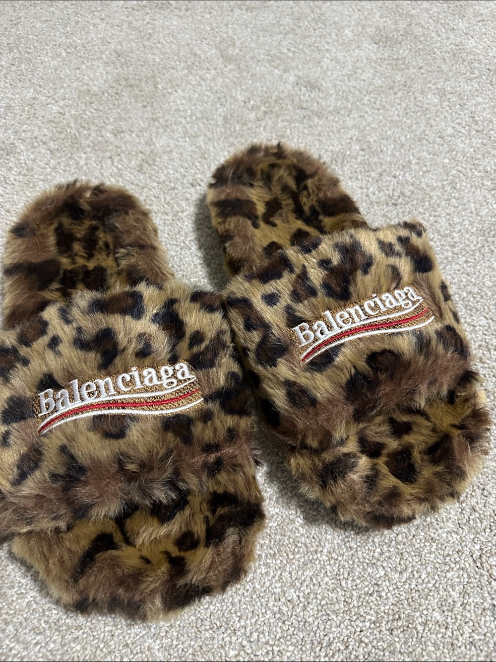 Leopard Print Faux Fur Slides - Brown/Black